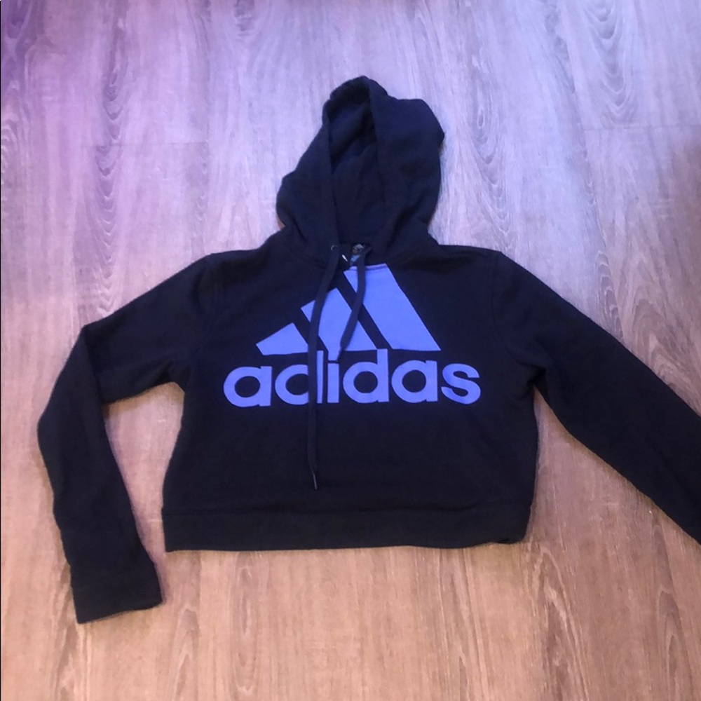 Adidas cropped hoodie sz M